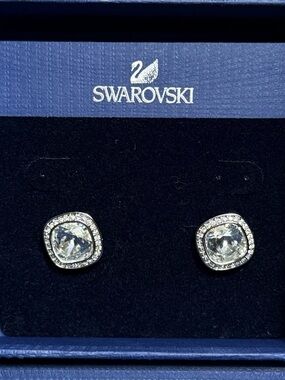 Swarovski Simplicity Pierced Earrings